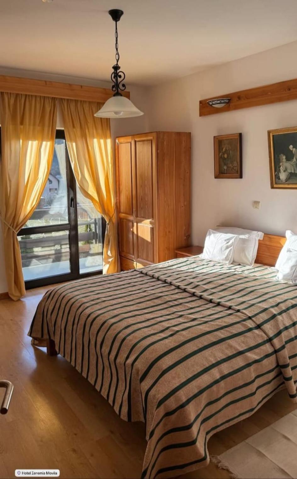 Hotel Ieremia Movila Sucevita Extérieur photo