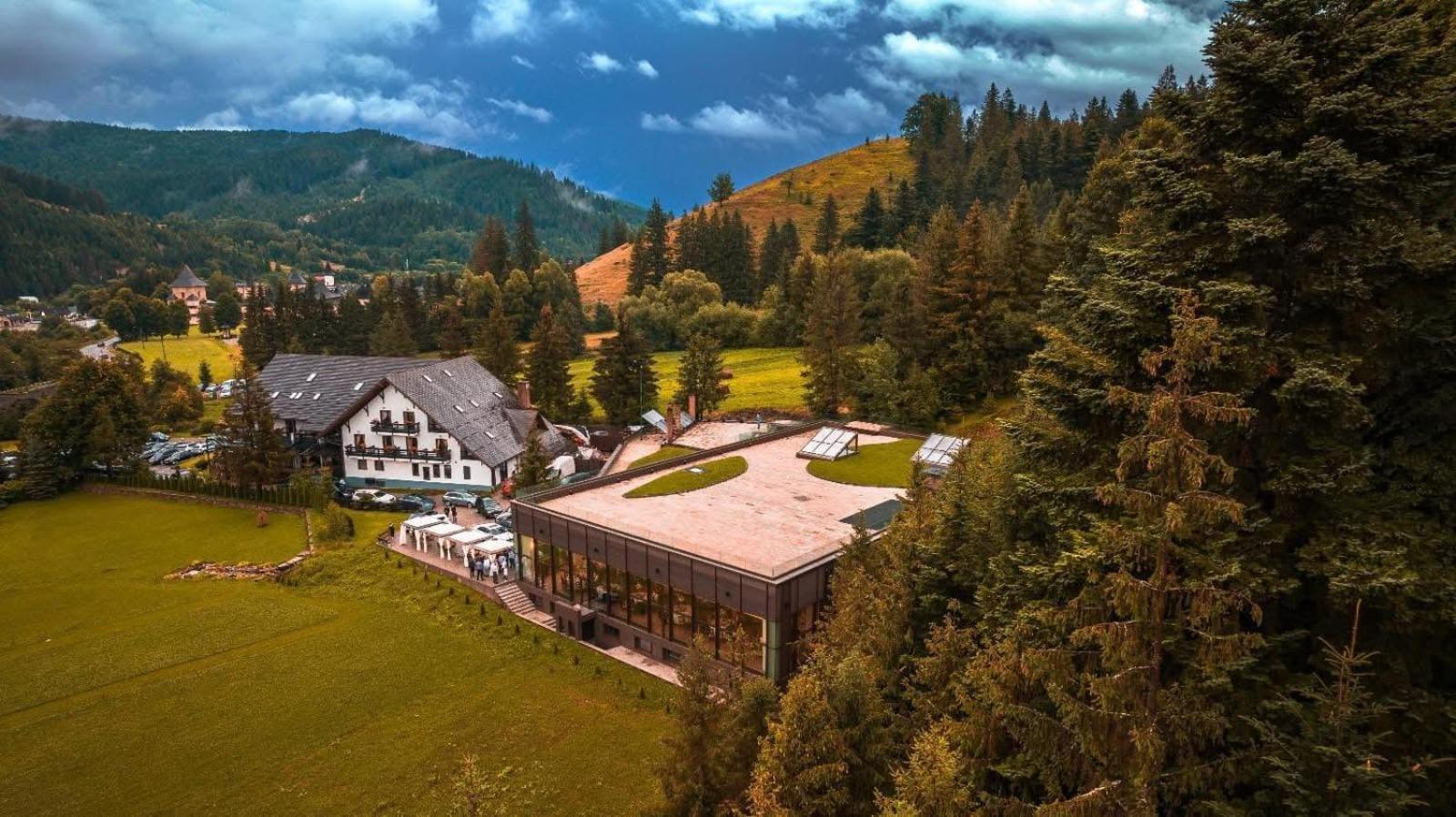 Hotel Ieremia Movila Sucevita Extérieur photo